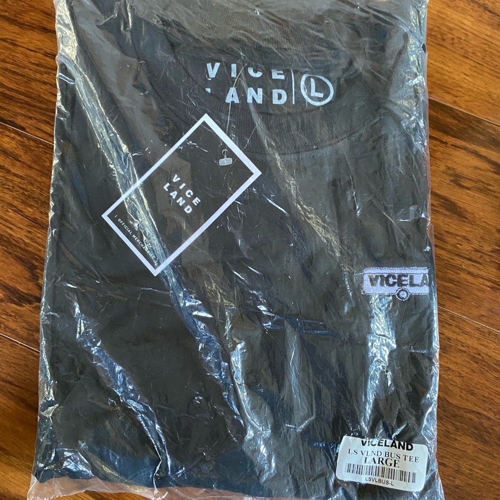 Vice clothes - Picture 6 of 6